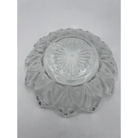 Federal Carnival Glass Petal Bowls Plates 5 1/4" Vintage Set of 8 Candy Dessert - Picture 8 of 8